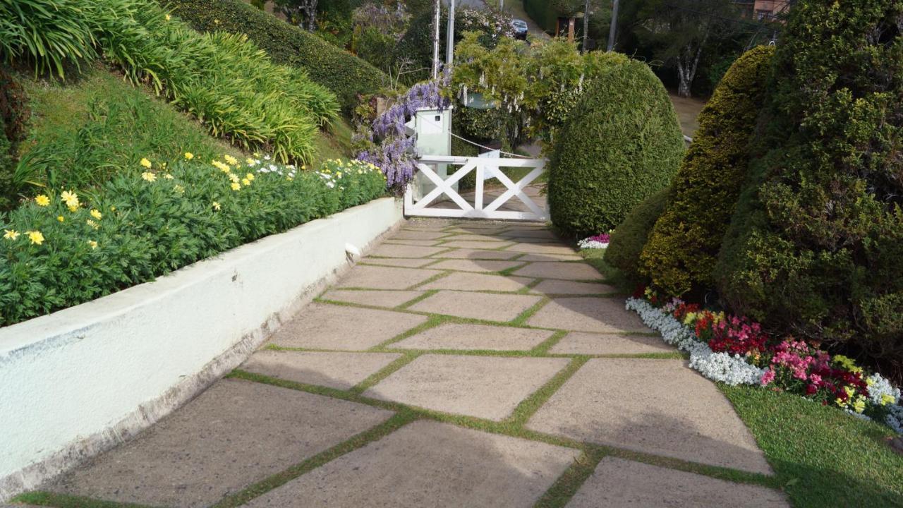 Campos do Jordão Pousada Chateau Colinas מראה חיצוני תמונה