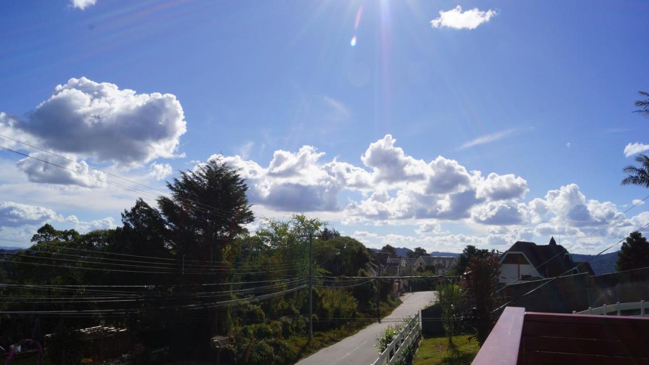 Campos do Jordão Pousada Chateau Colinas מראה חיצוני תמונה